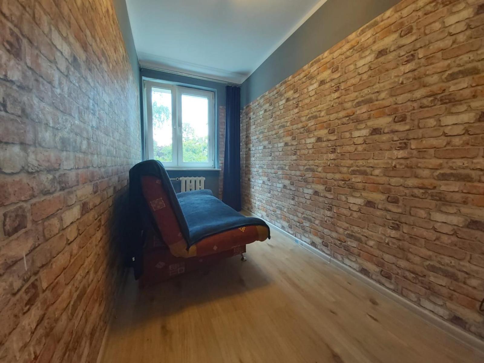 2050 Zwyciestwa 23 - Tanie - Samodzielne Zameldowanie - Self Check In Homestay