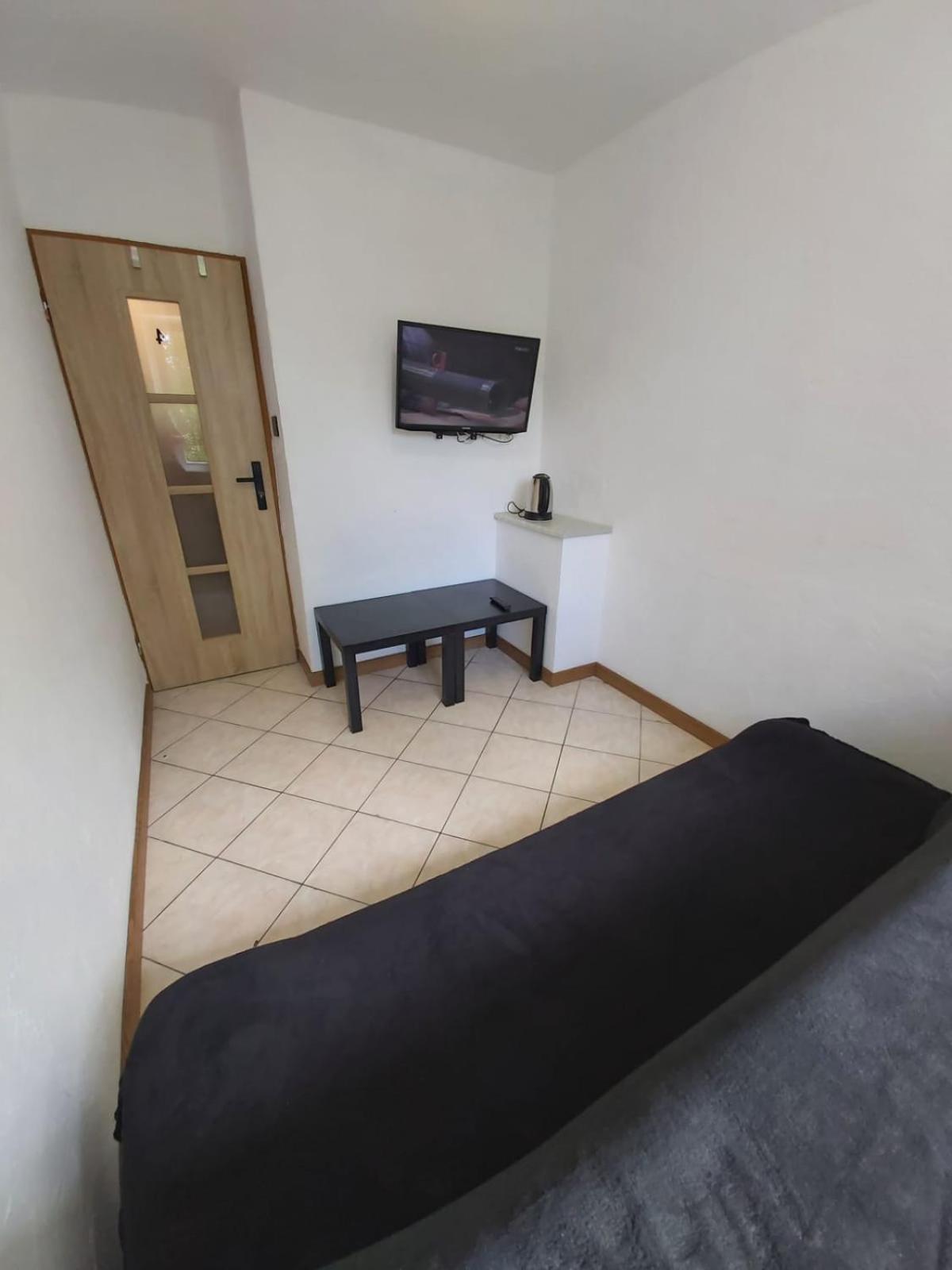 Homestay 2050 Zwyciestwa 23 - Tanie - Samodzielne Zameldowanie - Self Check In