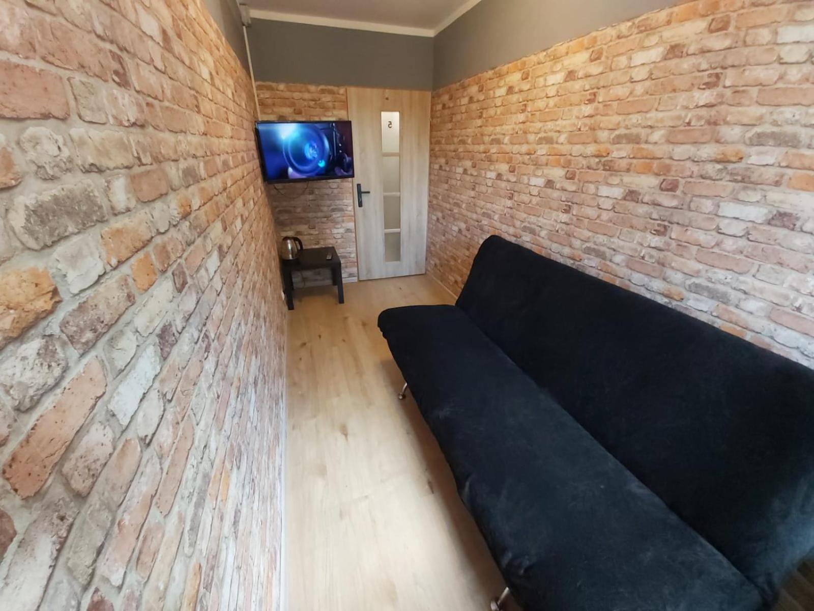 Homestay 2050 Zwyciestwa 23 - Tanie - Samodzielne Zameldowanie - Self Check In *